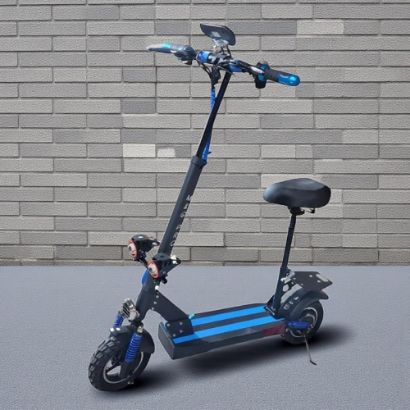 صورة سكوتر الوحش 48V مع شاشة LED